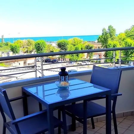 Apartment Vistamare Bluemar - The Art Of The Sea - 105mq Cattolica